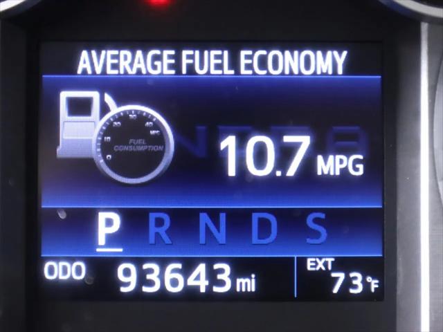 2017 Toyota Tundra SR5 5.7L V8