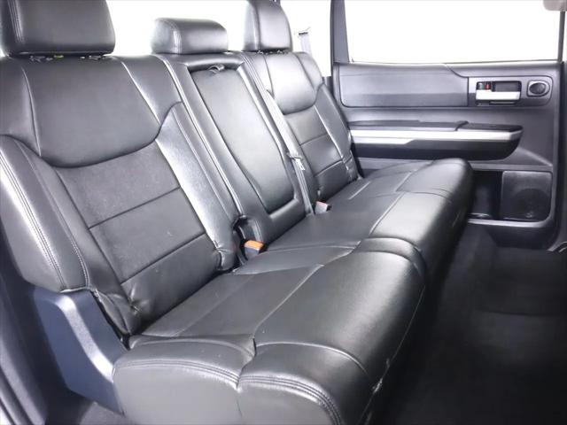 2017 Toyota Tundra SR5 5.7L V8