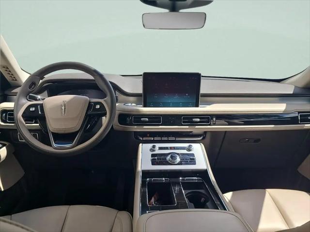 2023 Lincoln Aviator Standard