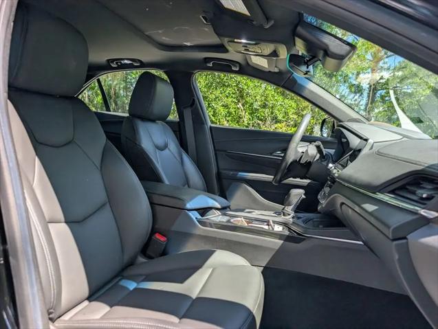 2023 Cadillac CT4 Luxury