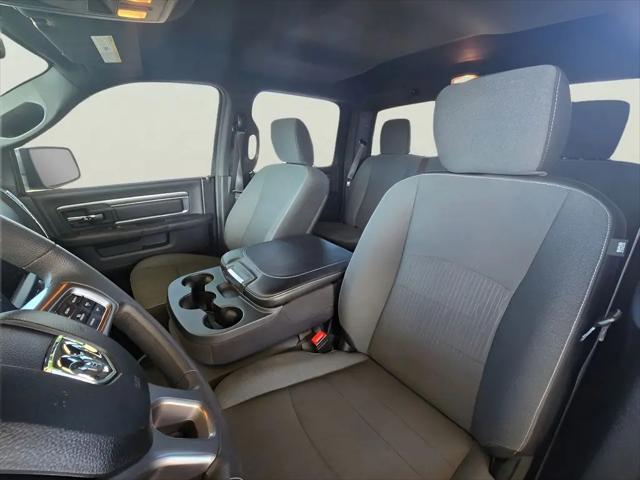 2022 Ram 1500 Classic Warlock Crew Cab 4x4 5'7" Box
