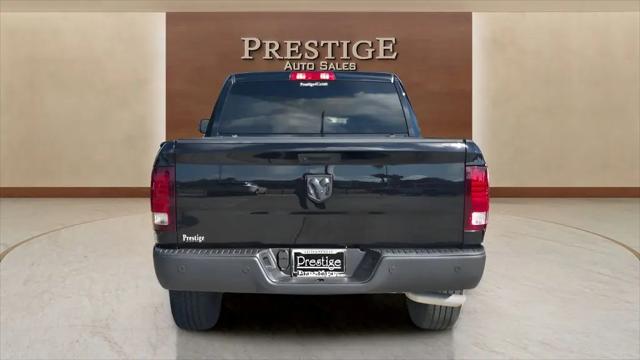 2022 Ram 1500 Classic Warlock Crew Cab 4x4 5'7" Box