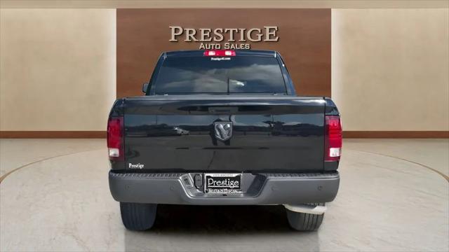 2022 Ram 1500 Classic Warlock Crew Cab 4x4 5'7" Box