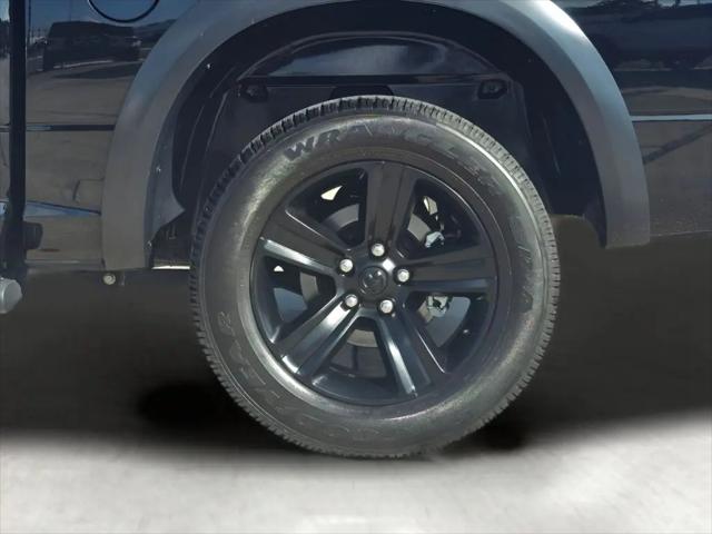 2022 Ram 1500 Classic Warlock Crew Cab 4x4 5'7" Box