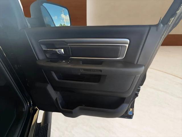 2022 Ram 1500 Classic Warlock Crew Cab 4x4 5'7" Box