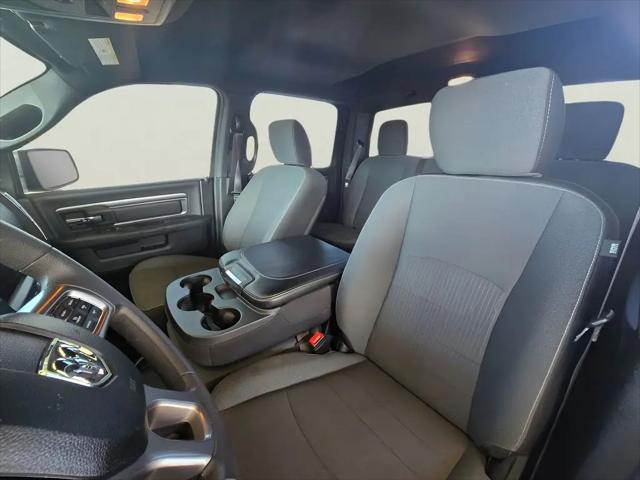 2022 Ram 1500 Classic Warlock Crew Cab 4x4 5'7" Box