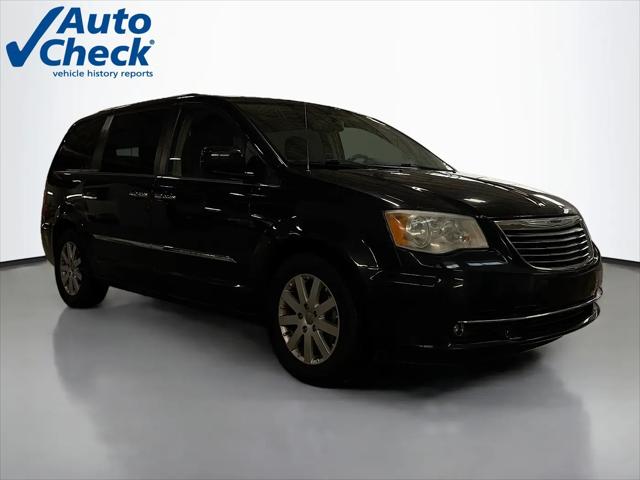 2015 Chrysler Town & Country Touring for sale in Rockford, IL