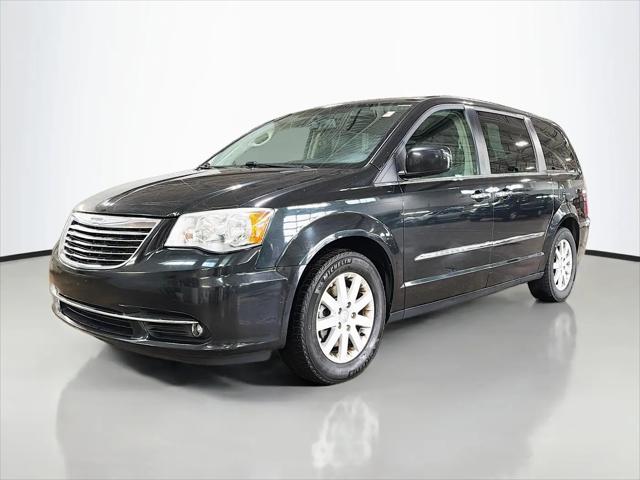 2015 Chrysler Town & Country Touring