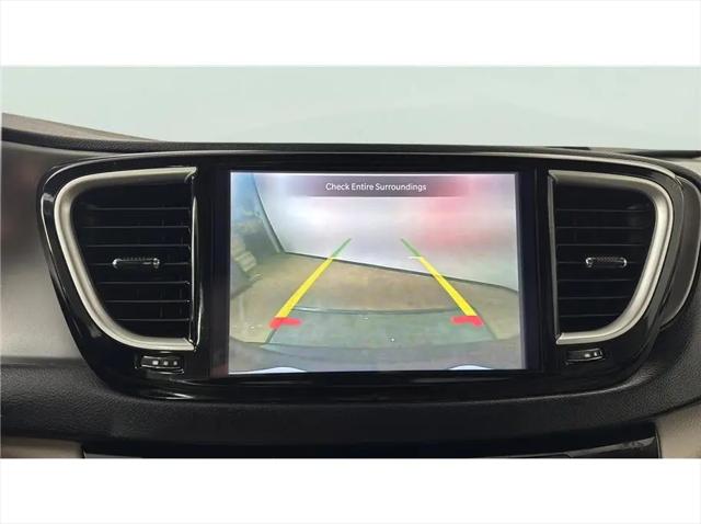 2021 Chrysler Pacifica Touring L