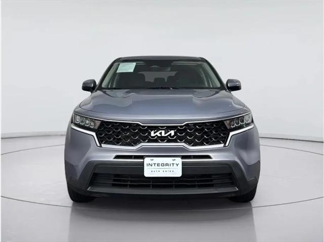 2022 Kia Sorento LX