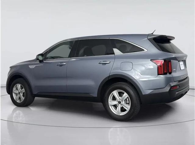 2022 Kia Sorento LX