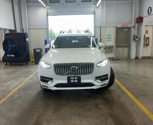 2021 Volvo XC90 Recharge T8 Inscription 7 Passenger