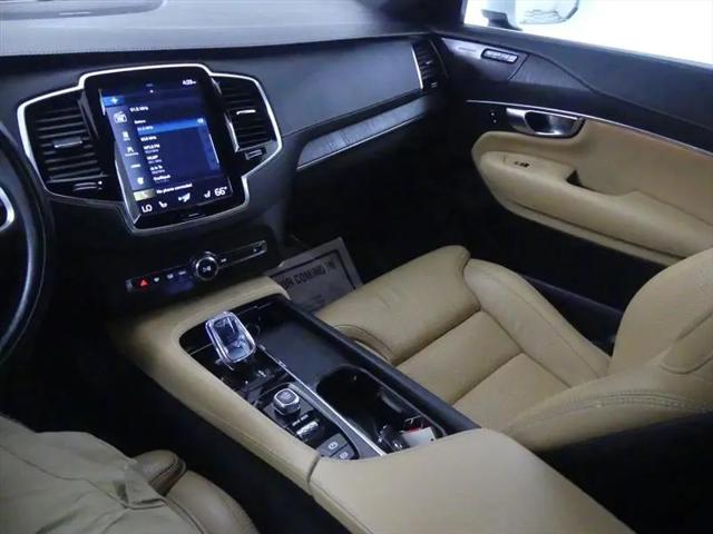 2021 Volvo XC90 Recharge T8 Inscription 7 Passenger