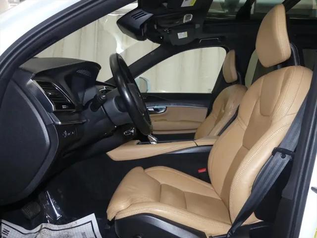 2021 Volvo XC90 Recharge T8 Inscription 7 Passenger