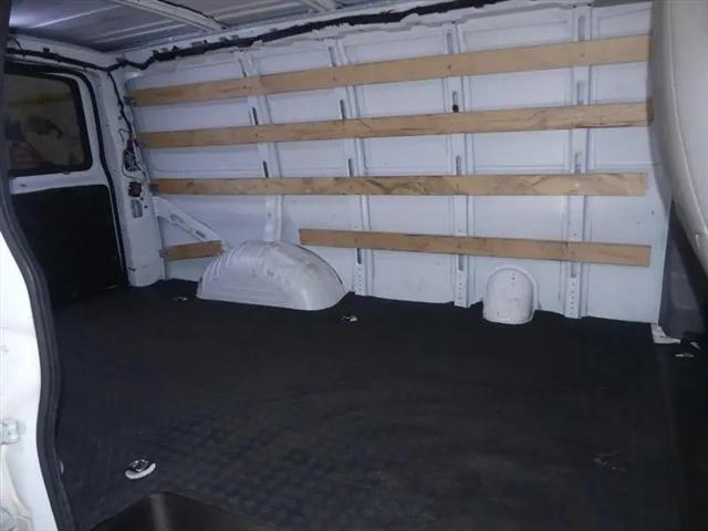 2021 GMC Savana Cargo RWD 2500 Regular Wheelbase Work Van