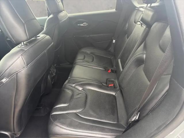 2023 Jeep Cherokee Altitude Lux 4x4