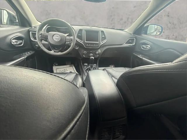 2023 Jeep Cherokee Altitude Lux 4x4