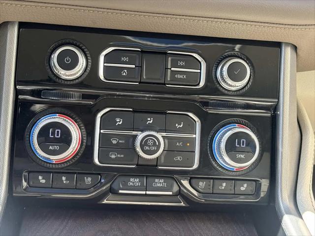 2023 GMC Yukon 4WD Denali