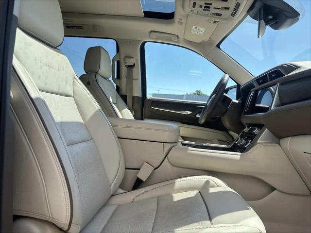 2023 GMC Yukon 4WD Denali