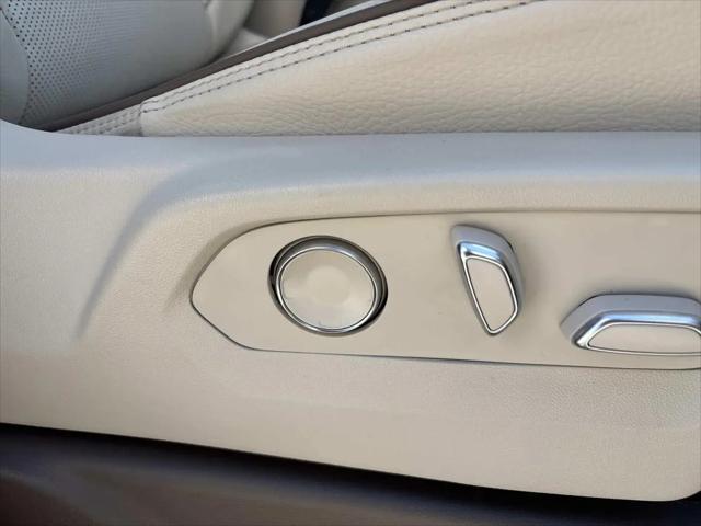 2023 GMC Yukon 4WD Denali