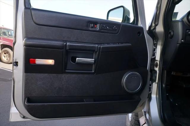 2006 HUMMER H2 Base