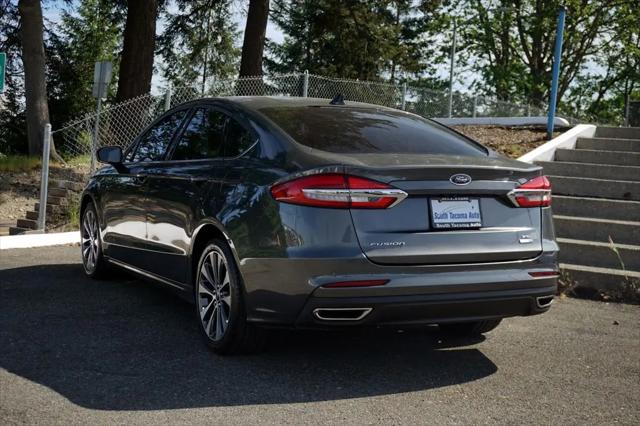 2020 Ford Fusion SE