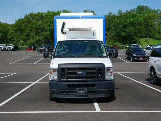 2023 Ford E-350 Cutaway Base