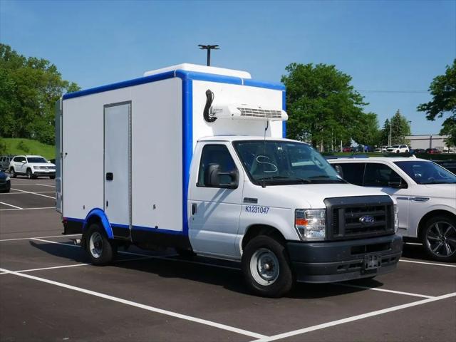 2023 Ford E-350 Cutaway Base