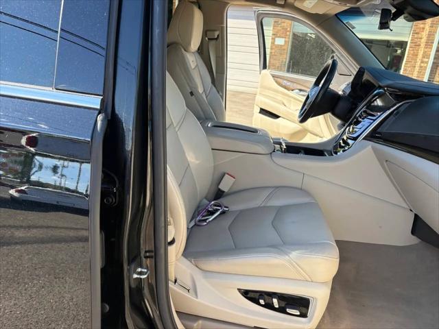 2019 Cadillac Escalade Luxury