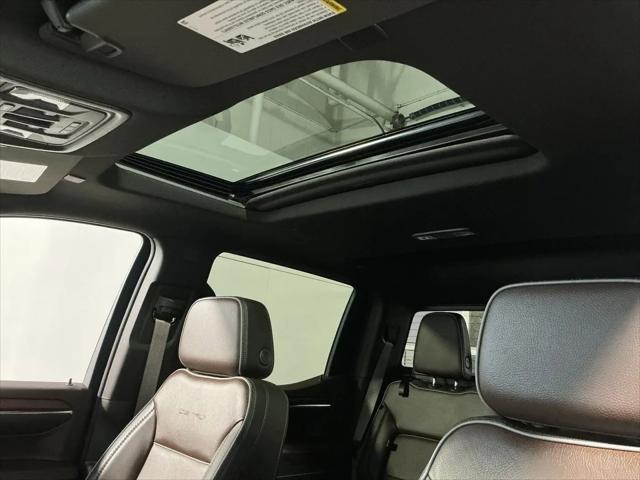 2023 GMC Sierra 1500 4WD Crew Cab Short Box Denali