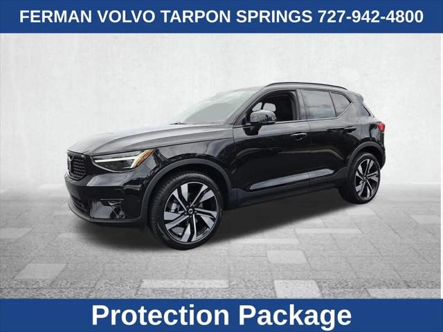 2026 Volvo XC40 Plus, B5 AWD Gas (mild hybrid), Dark