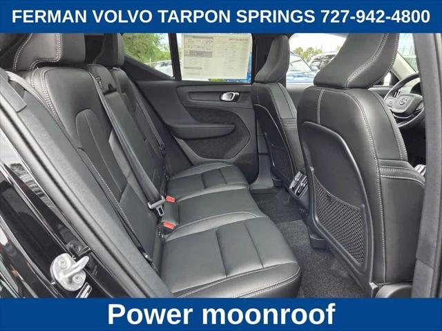 2026 Volvo XC40 Plus, B5 AWD Gas (mild hybrid), Dark