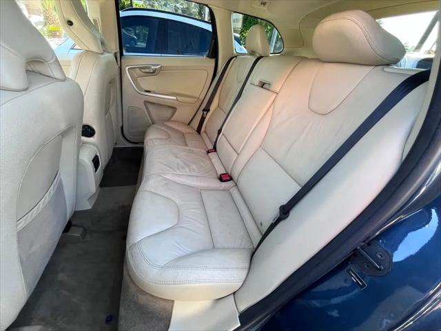 2010 Volvo XC60 T6