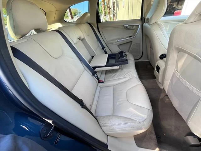 2010 Volvo XC60 T6