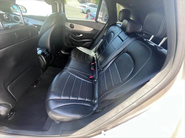 2019 Mercedes-Benz GLC GLC 300