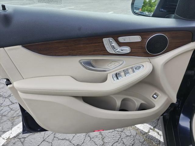 2022 Mercedes-Benz GLC 4MATIC SUV