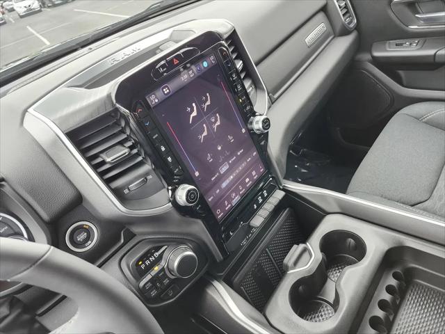 2025 Ram 1500 Big Horn Crew Cab 4x4 6'4" Box