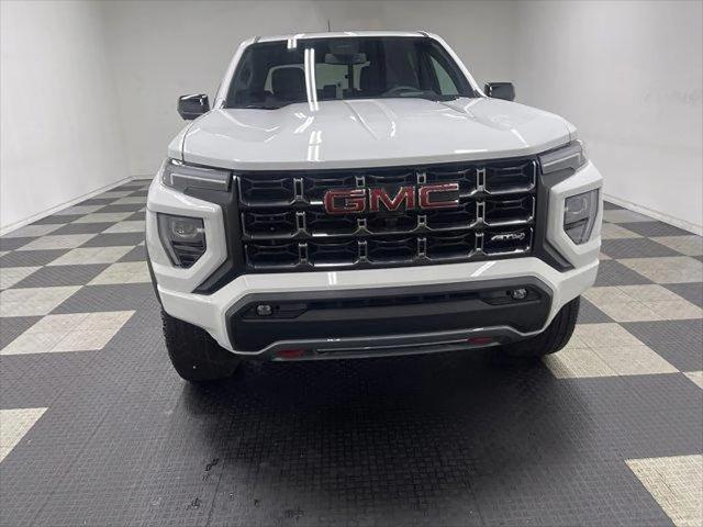 2026 GMC Canyon AT4, 4WD