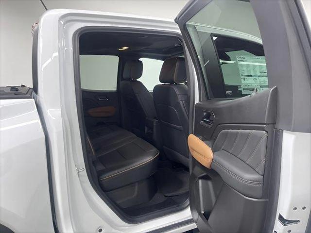 2026 GMC Canyon AT4, 4WD