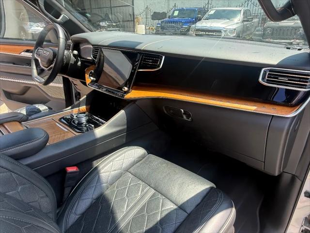 2024 Jeep Grand Wagoneer L Series III 4x4