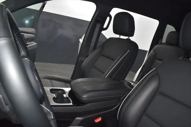 2025 Buick Enclave Preferred FWD