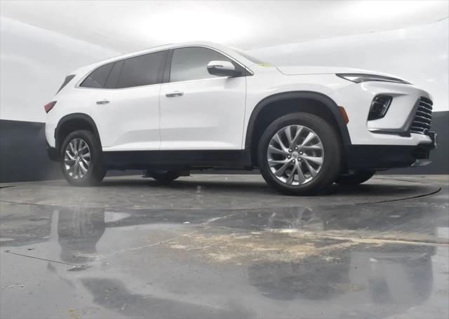 2025 Buick Enclave Preferred FWD