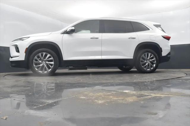 2025 Buick Enclave Preferred FWD