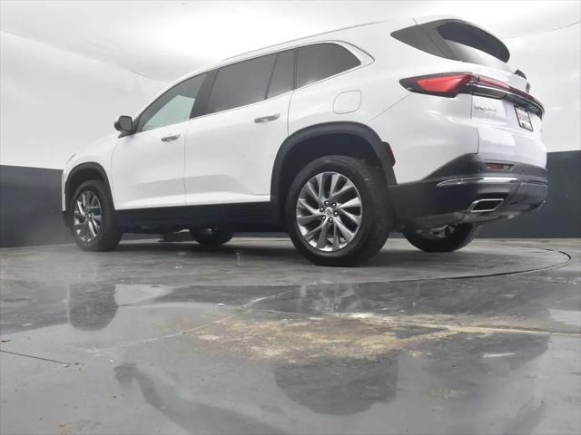 2025 Buick Enclave Preferred FWD