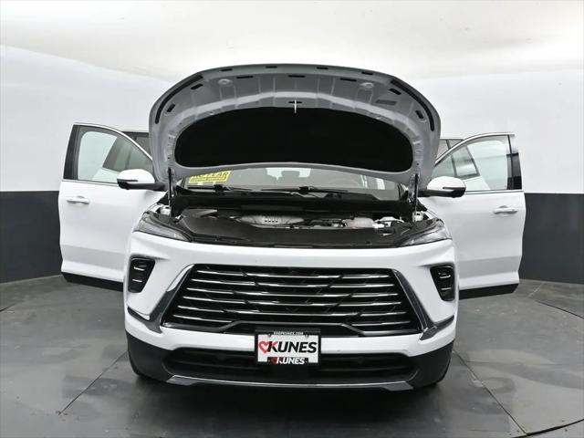 2025 Buick Enclave Preferred FWD