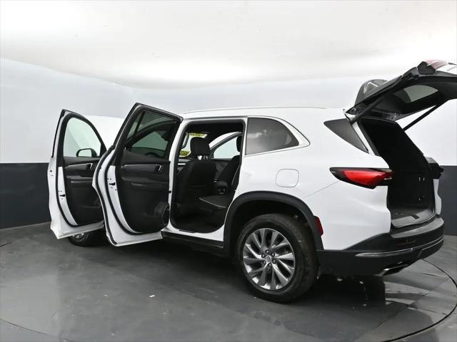 2025 Buick Enclave Preferred FWD