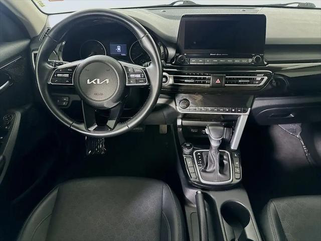 2022 Kia Seltos EX
