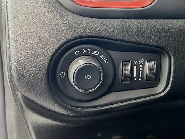 2017 Jeep Renegade Trailhawk 4x4