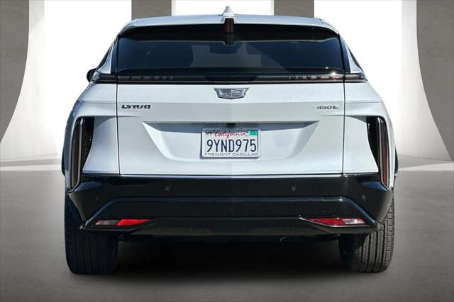2026 Cadillac iQ Luxury AWD