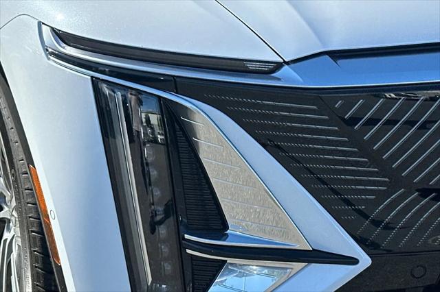 2026 Cadillac iQ Luxury AWD